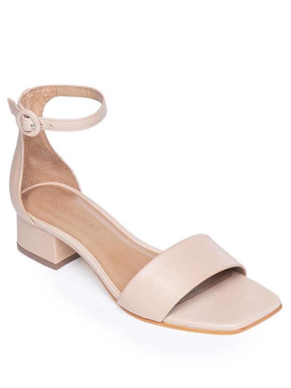 NWT⛱️Bernardo - Blush Jalena Low Heel Sandal - 10